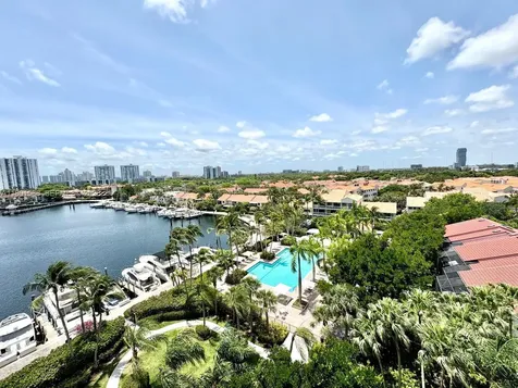 3610 Yacht Club Drive Aventura FL 33180