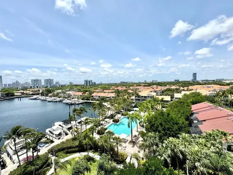 3610 Yacht Club Drive Aventura FL 33180