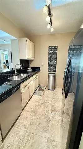 2665 SW 37th Avenue Miami FL 33133