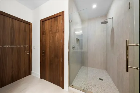 701 Valencia Avenue Coral Gables FL 33134