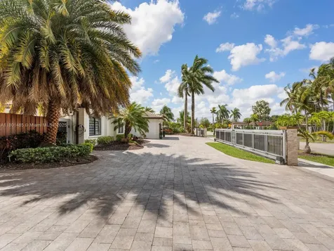 17091 SW 156th Court Miami FL 33187