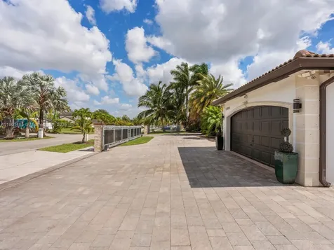 17091 SW 156th Court Miami FL 33187