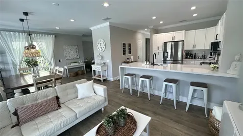 1192 Chinaberry Drive Weston FL 33327