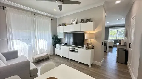 1192 Chinaberry Drive Weston FL 33327