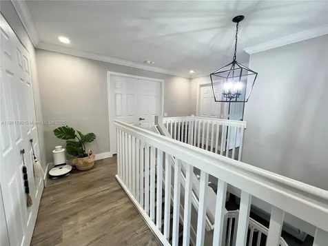 1192 Chinaberry Drive Weston FL 33327