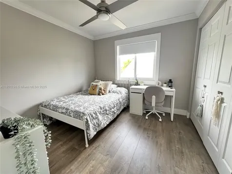 1192 Chinaberry Drive Weston FL 33327