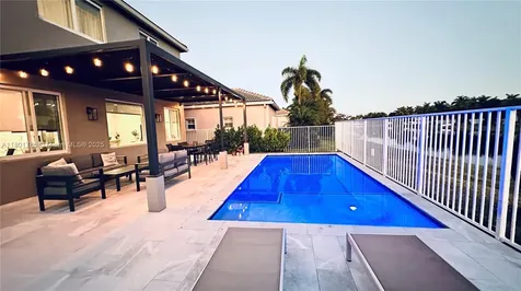 1192 Chinaberry Drive Weston FL 33327