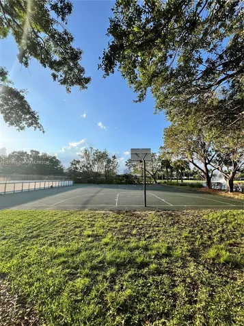 1192 Chinaberry Drive Weston FL 33327