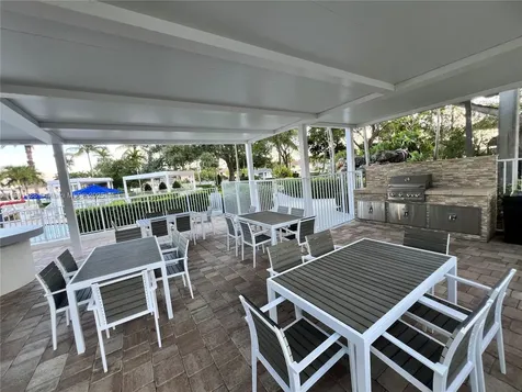 1192 Chinaberry Drive Weston FL 33327