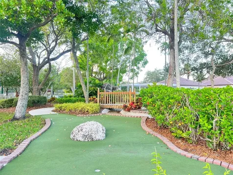 1192 Chinaberry Drive Weston FL 33327