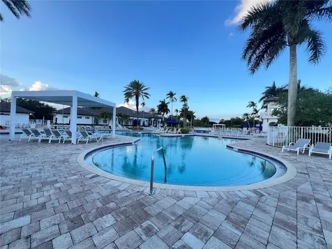 1192 Chinaberry Drive Weston FL 33327