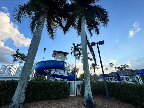 1192 Chinaberry Drive Weston FL 33327