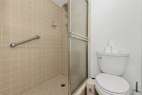 216 SE 9th Street Dania Beach FL 33004