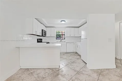 125 NW 115th Terrace Plantation FL 33325