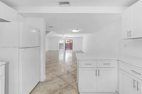 125 NW 115th Terrace Plantation FL 33325