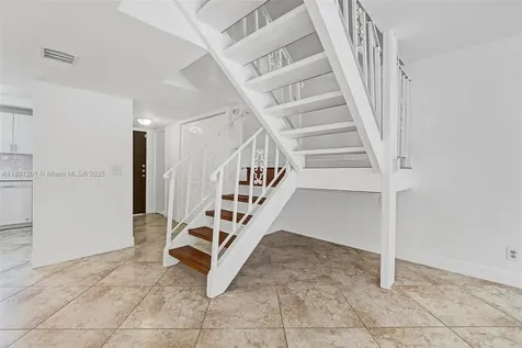 125 NW 115th Terrace Plantation FL 33325