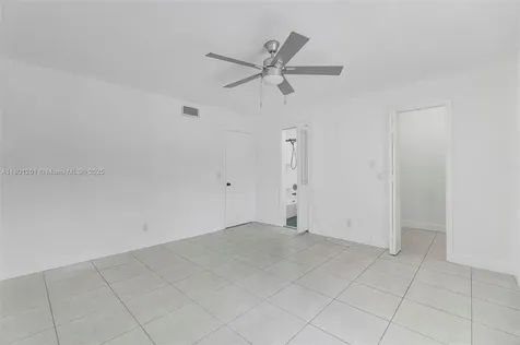 125 NW 115th Terrace Plantation FL 33325