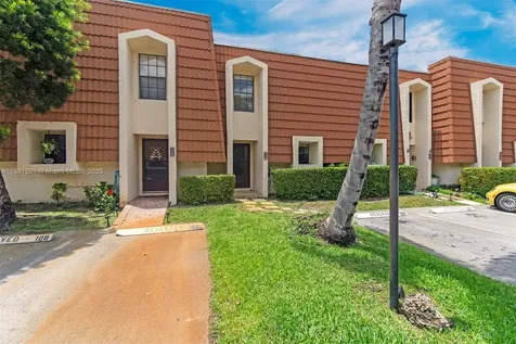 125 NW 115th Terrace Plantation FL 33325