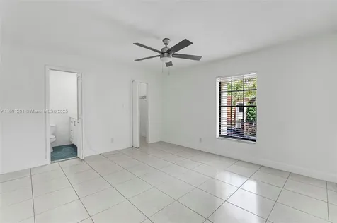 125 NW 115th Terrace Plantation FL 33325