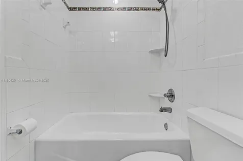 125 NW 115th Terrace Plantation FL 33325