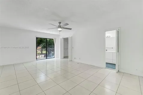 125 NW 115th Terrace Plantation FL 33325