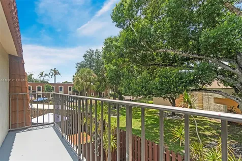 125 NW 115th Terrace Plantation FL 33325