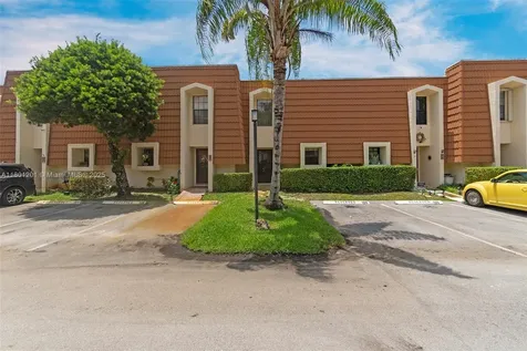 125 NW 115th Terrace Plantation FL 33325