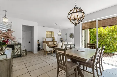5832 NW 120th Avenue Coral Springs FL 33076