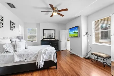 5832 NW 120th Avenue Coral Springs FL 33076