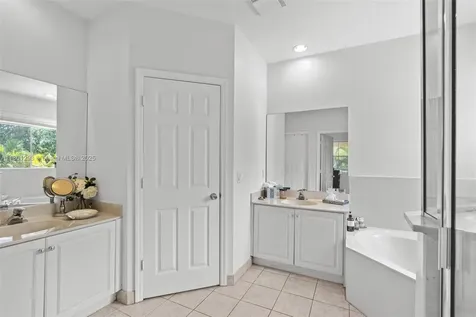 5832 NW 120th Avenue Coral Springs FL 33076