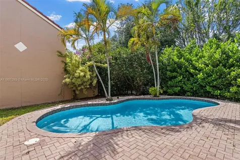 5832 NW 120th Avenue Coral Springs FL 33076