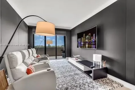 151 Crandon Boulevard Key Biscayne FL 33149