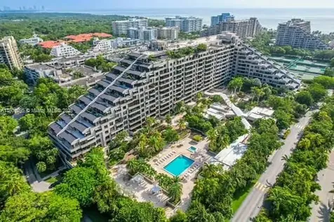 151 Crandon Boulevard Key Biscayne FL 33149