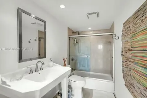 151 Crandon Boulevard Key Biscayne FL 33149
