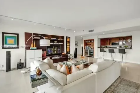 151 Crandon Boulevard Key Biscayne FL 33149