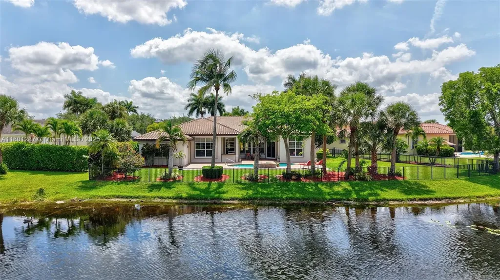 12668 NW 74th Place Parkland FL 33076
