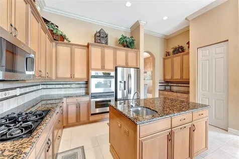 12668 NW 74th Place Parkland FL 33076