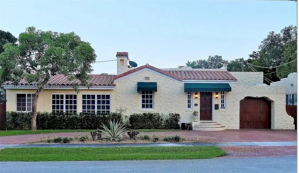 804 SE 10th Street Fort Lauderdale FL 33316