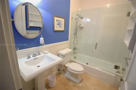 804 SE 10th Street Fort Lauderdale FL 33316