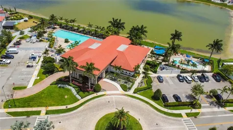 11390 W 34th Way Hialeah FL 33018