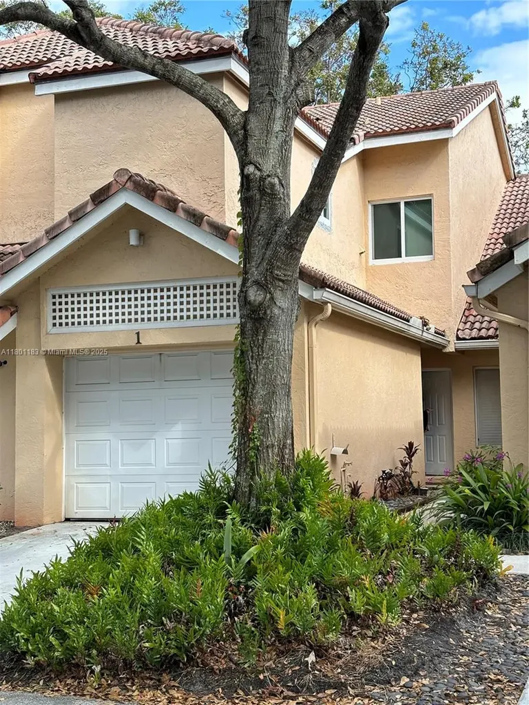 23158 Island View Boca Raton FL 33433
