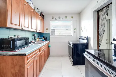 3050 NW 22nd Court Miami FL 33142