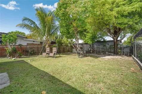 3050 NW 22nd Court Miami FL 33142