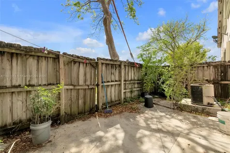 461 NE 21st Terrace Homestead FL 33033