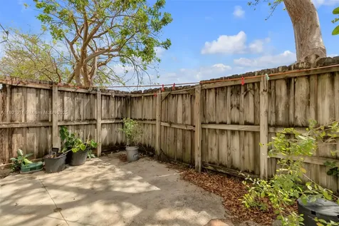 461 NE 21st Terrace Homestead FL 33033