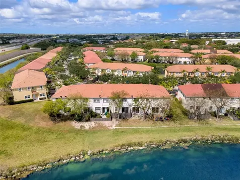 461 NE 21st Terrace Homestead FL 33033