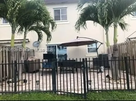 22236 SW 89th Court Cutler Bay FL 33190