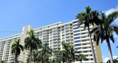 5600 Collins Avenue Miami Beach FL 33140