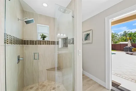 5318 Garfield Street Hollywood FL 33021