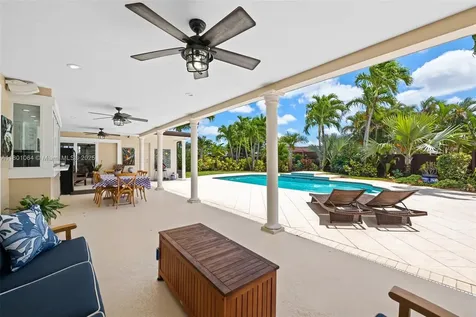 5318 Garfield Street Hollywood FL 33021